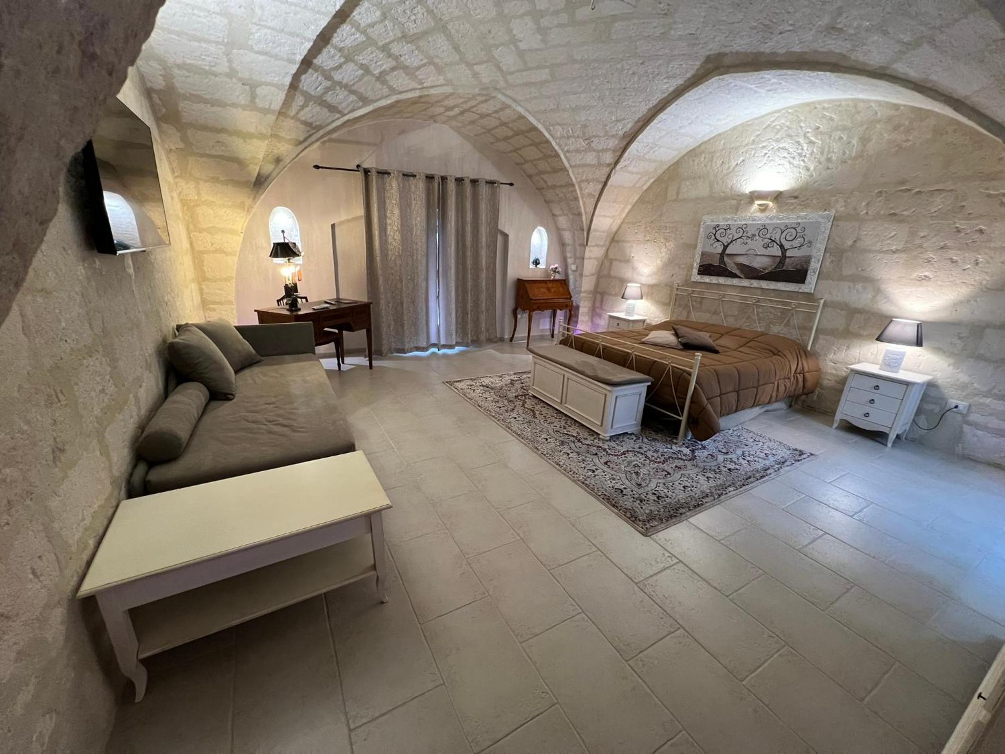 Suite Cavour Luxury Home 塔兰托 外观 照片