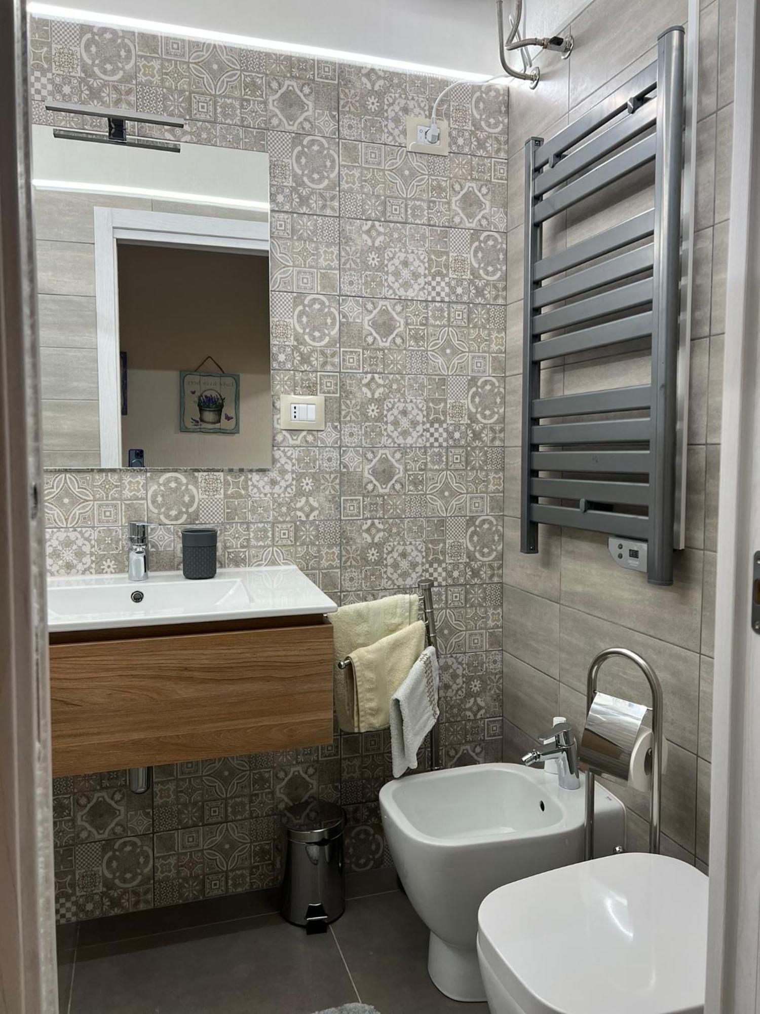 Suite Cavour Luxury Home 塔兰托 外观 照片
