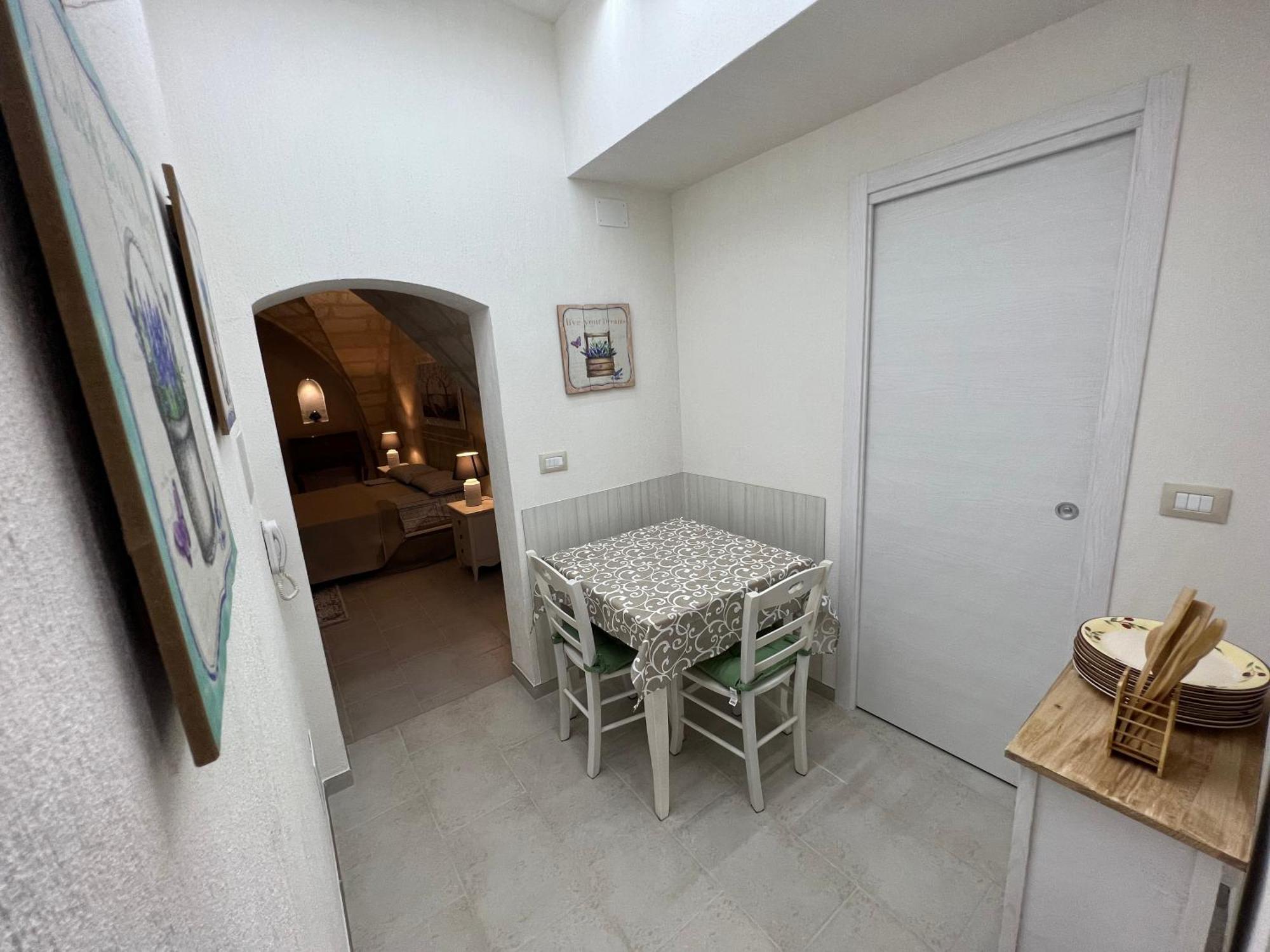 Suite Cavour Luxury Home 塔兰托 外观 照片